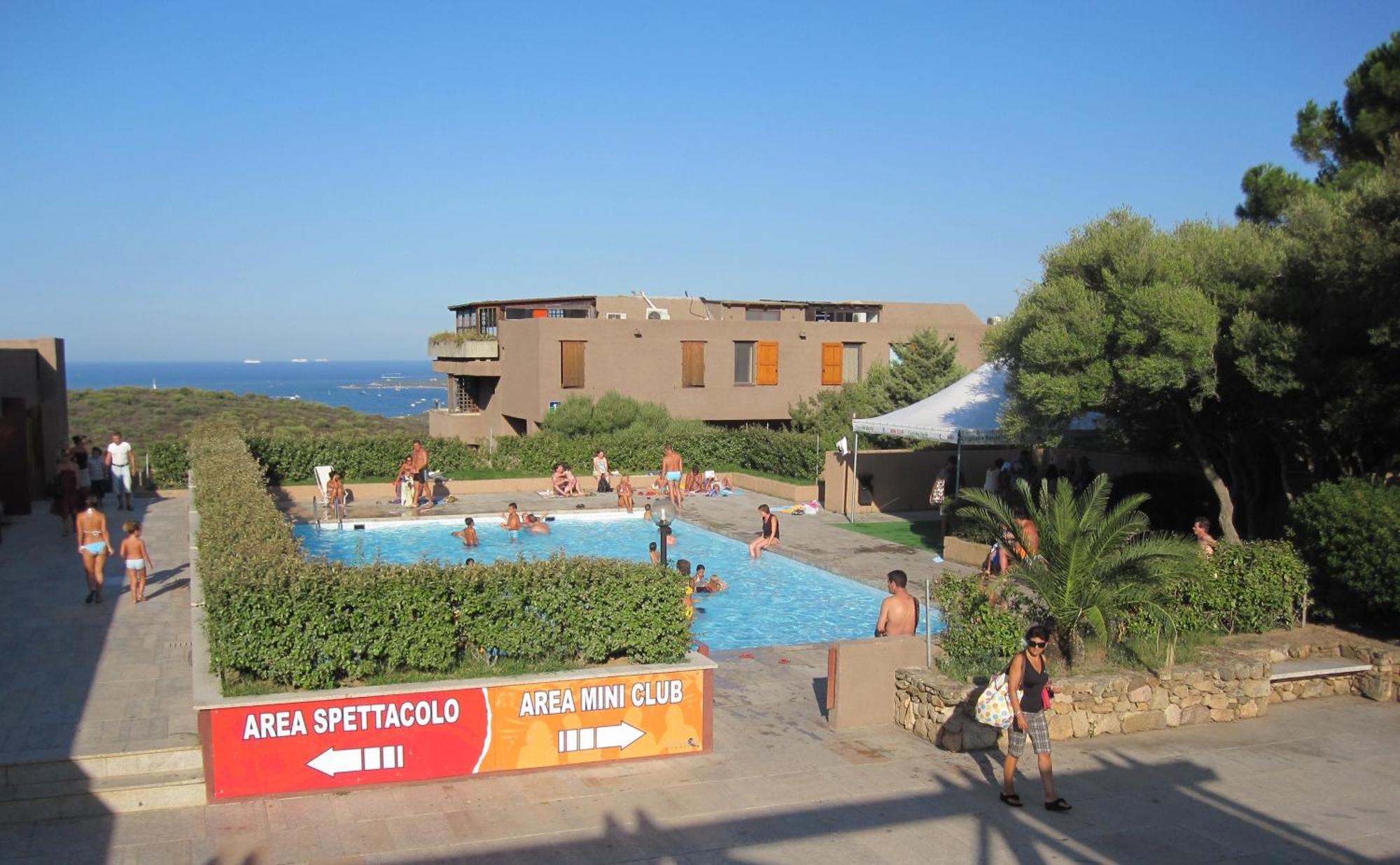 Centro Vacanze Cugnana Verde Portisco Esterno foto