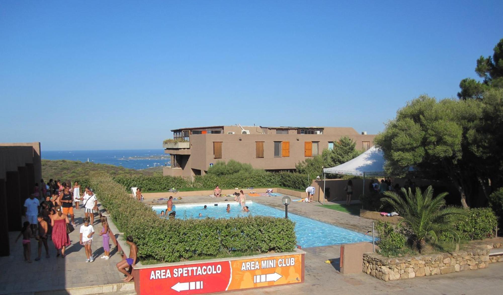 Centro Vacanze Cugnana Verde Portisco Esterno foto