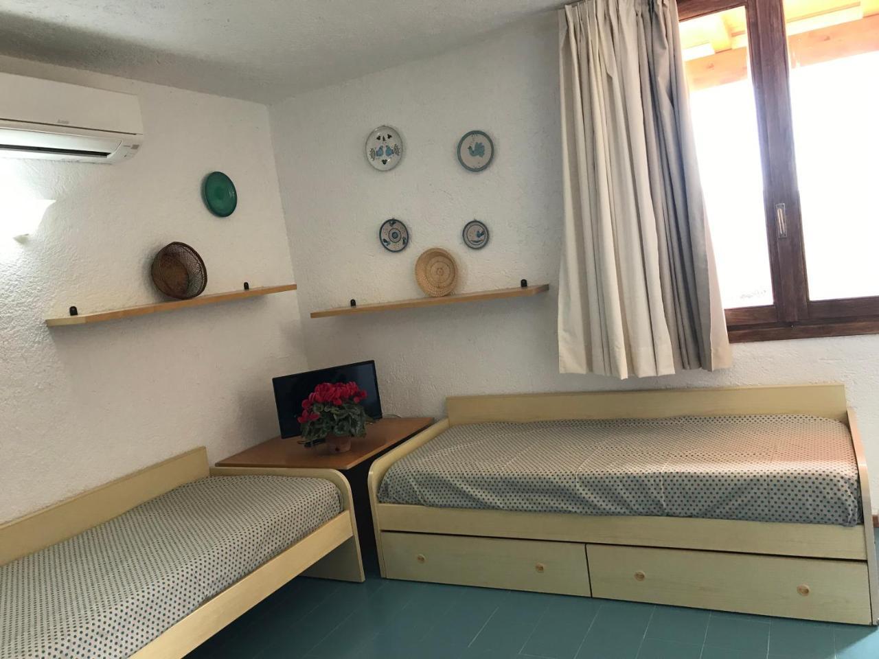 Centro Vacanze Cugnana Verde Portisco Esterno foto